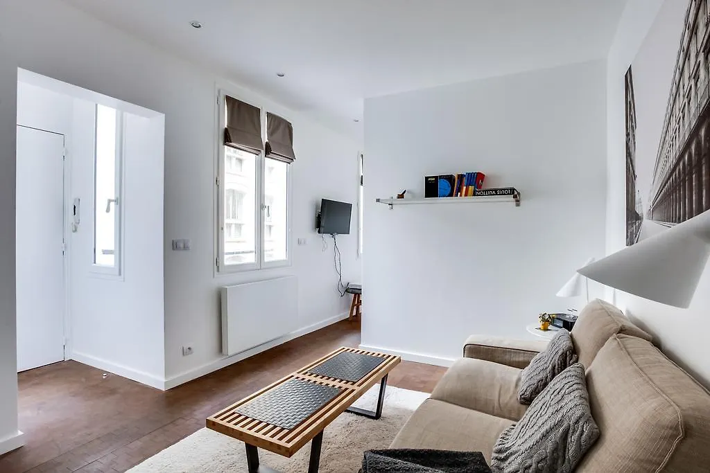 Apartamento Designer Flat - Rue Saint Honore Paris